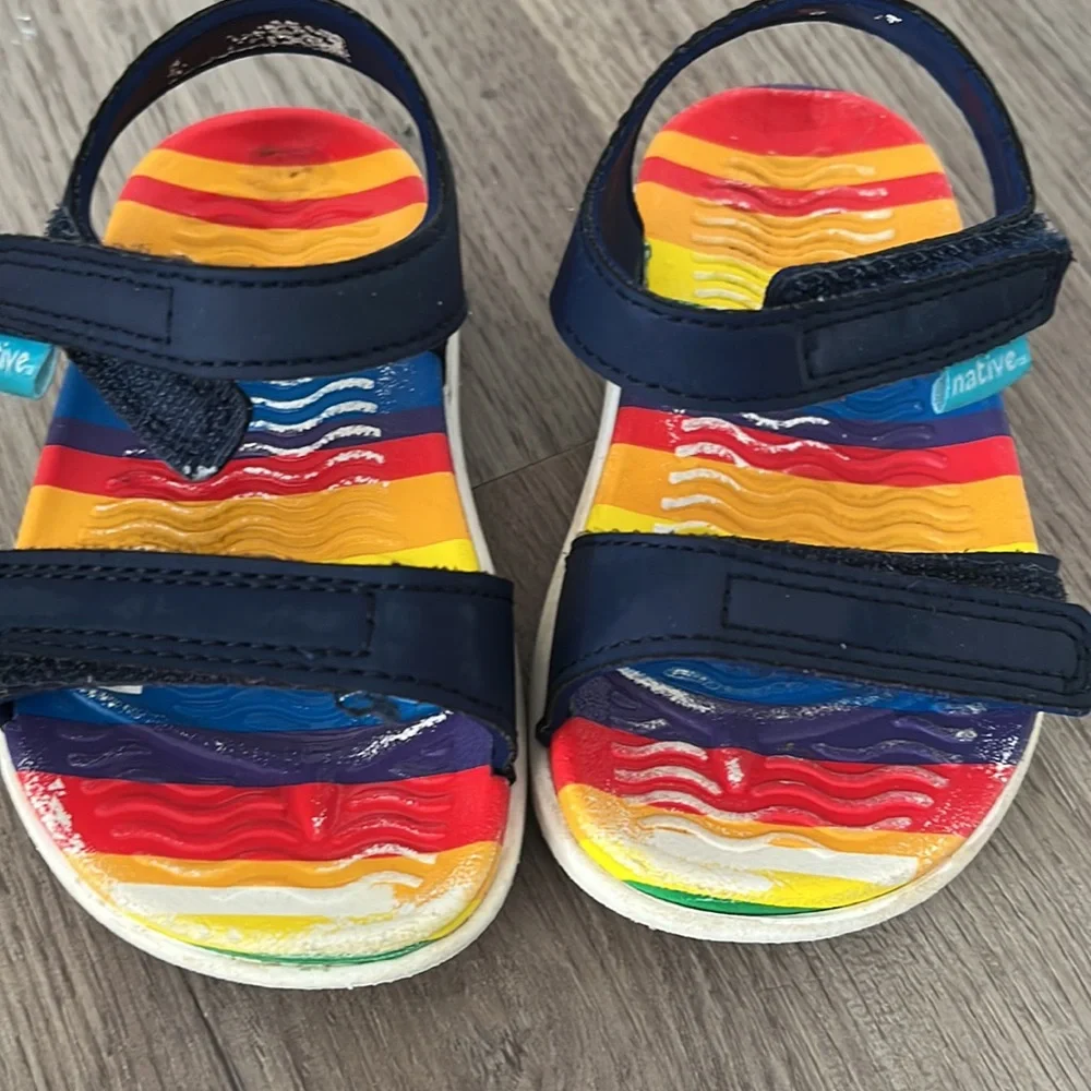 Native rainbow sandals - Picture 4 of 6